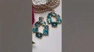 Сияющие серьги с камнями бирюзового цвета #винтаж #украшения #винтажныеукрашения #серьги